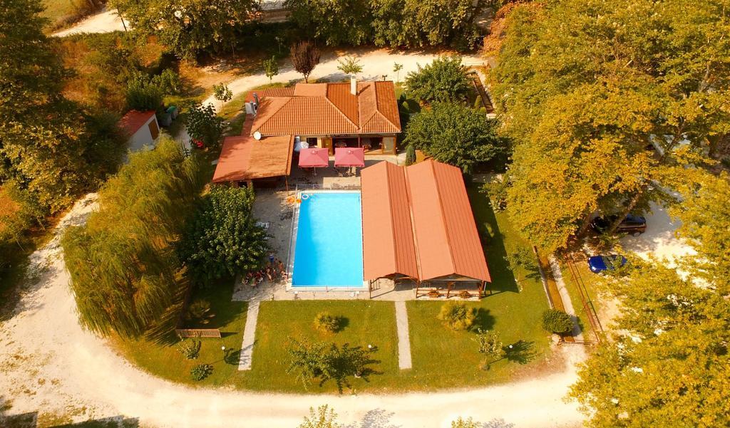 Dipla Sto Potami Hotel Chani Terevou Екстериор снимка